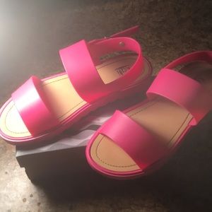 Hot pink high top Kali Sandals